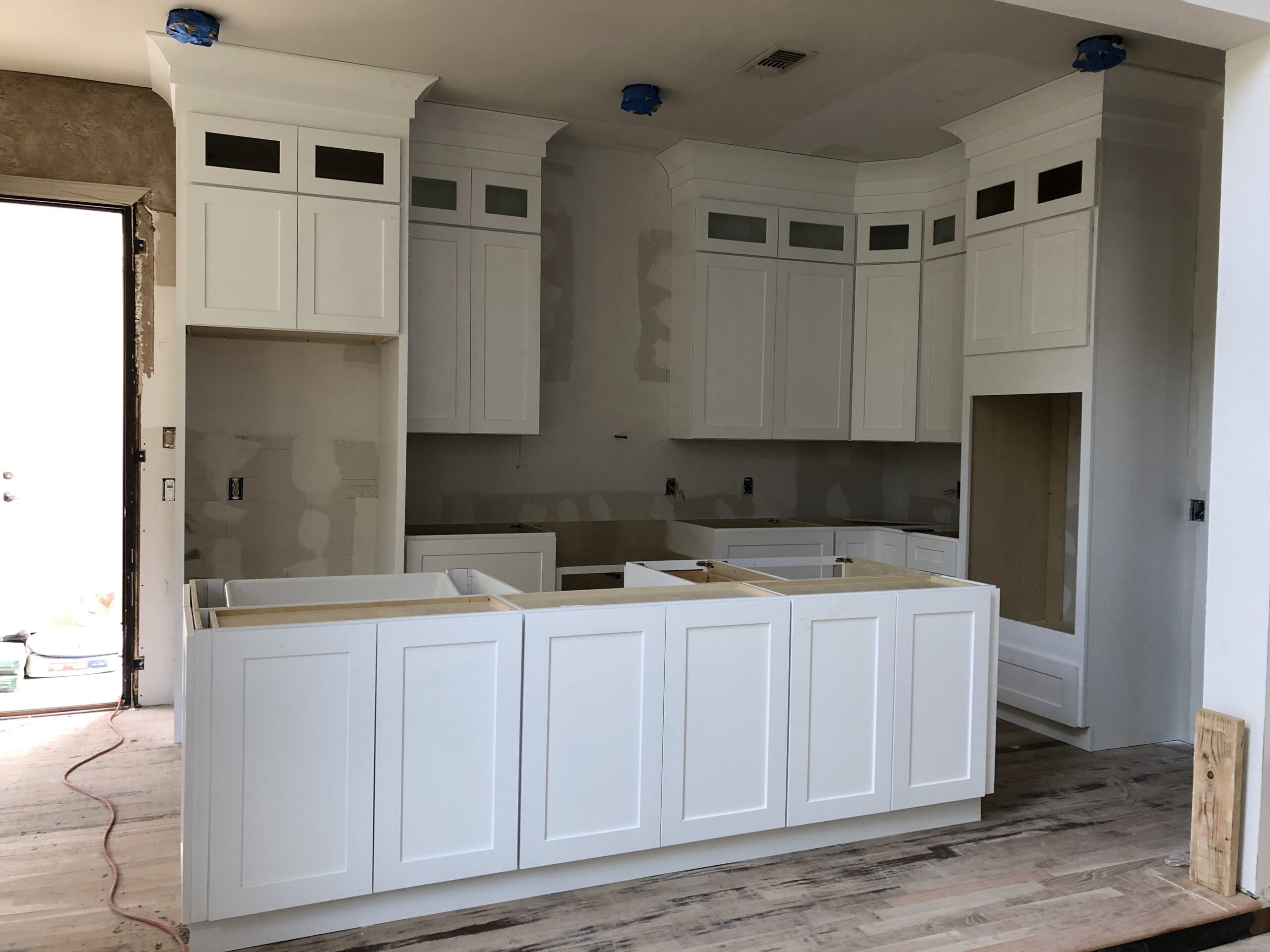 American Standard Kitchen Cabinets Design in Dallas