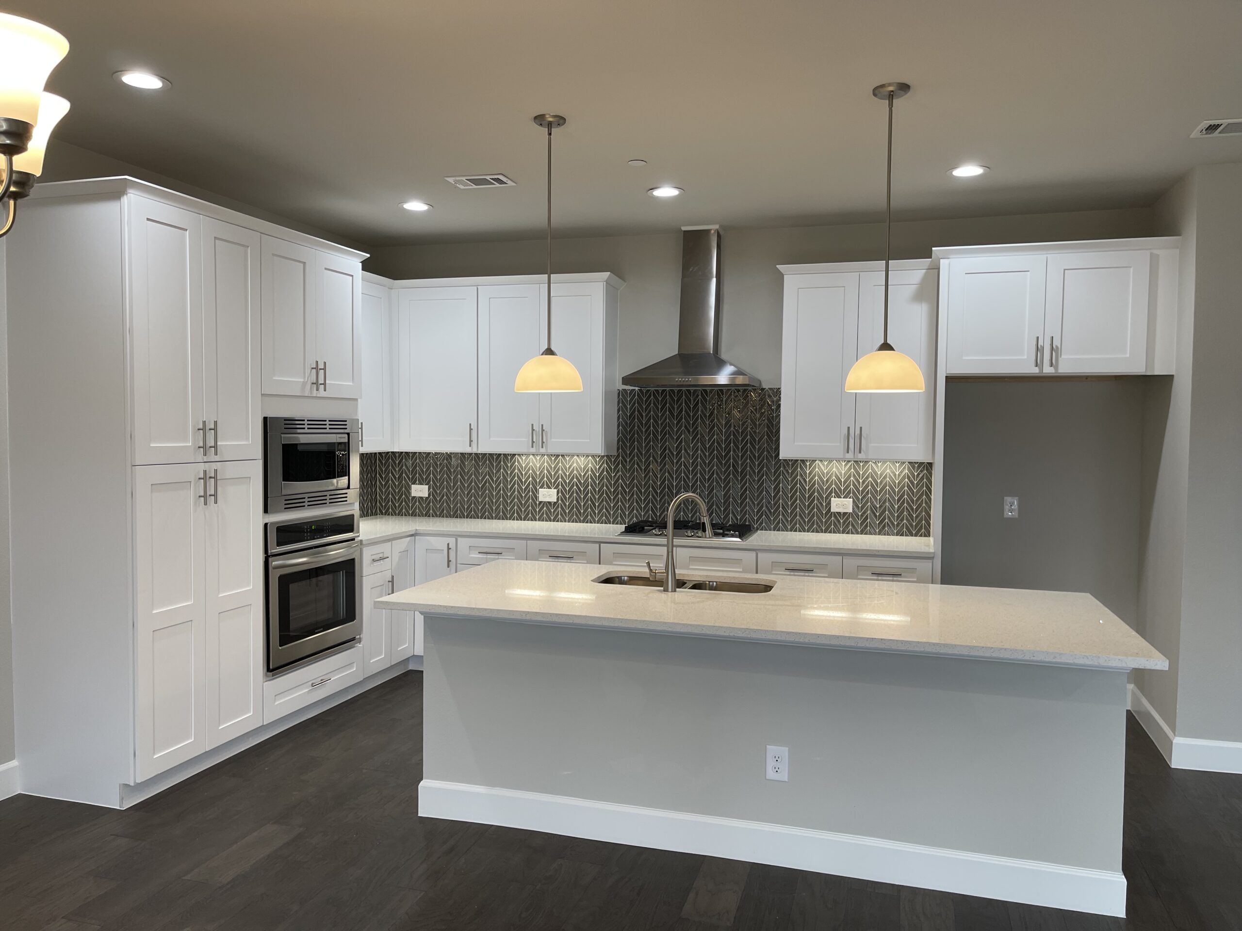 Multi unit townhomes (6) Euro Style Kitchen Cabinets Dallas Design