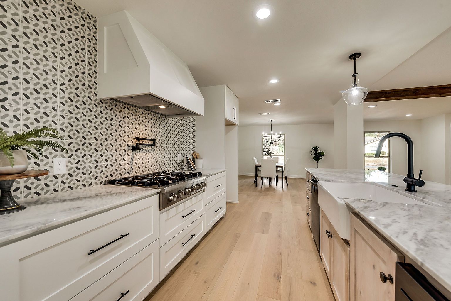 European vs American Style Cabinets in Dallas
